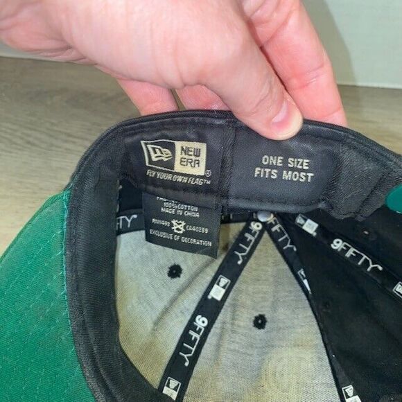 Boston Celtics SnapBack Hat Hardwood Classics NBA New Era 9Fifty - Picture 9 of 10